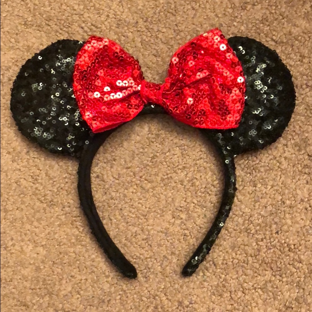Disneyland Parks Original Minnie Mouse ears